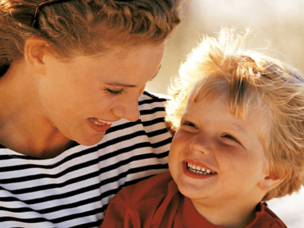 Elégítsd ki a gyermek kötődő&nbsp;éhségét!